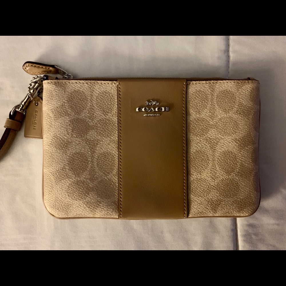 Classic Coach Wristlet